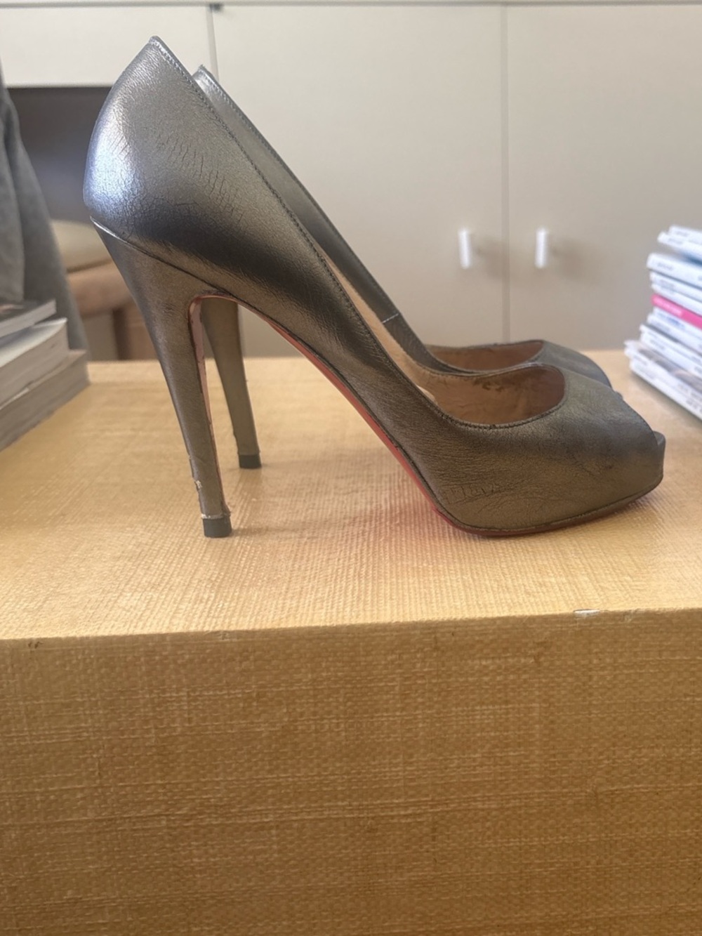 Christian Louboutin Lady Peep Metallic Pewter Platform Pumps Red Sole 37.5